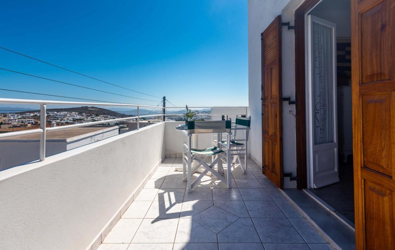 Maison Triantatria Plaka  Buitenkant foto